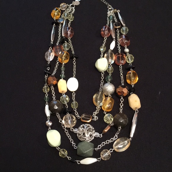 Jewelry - Lia Sophia necklace